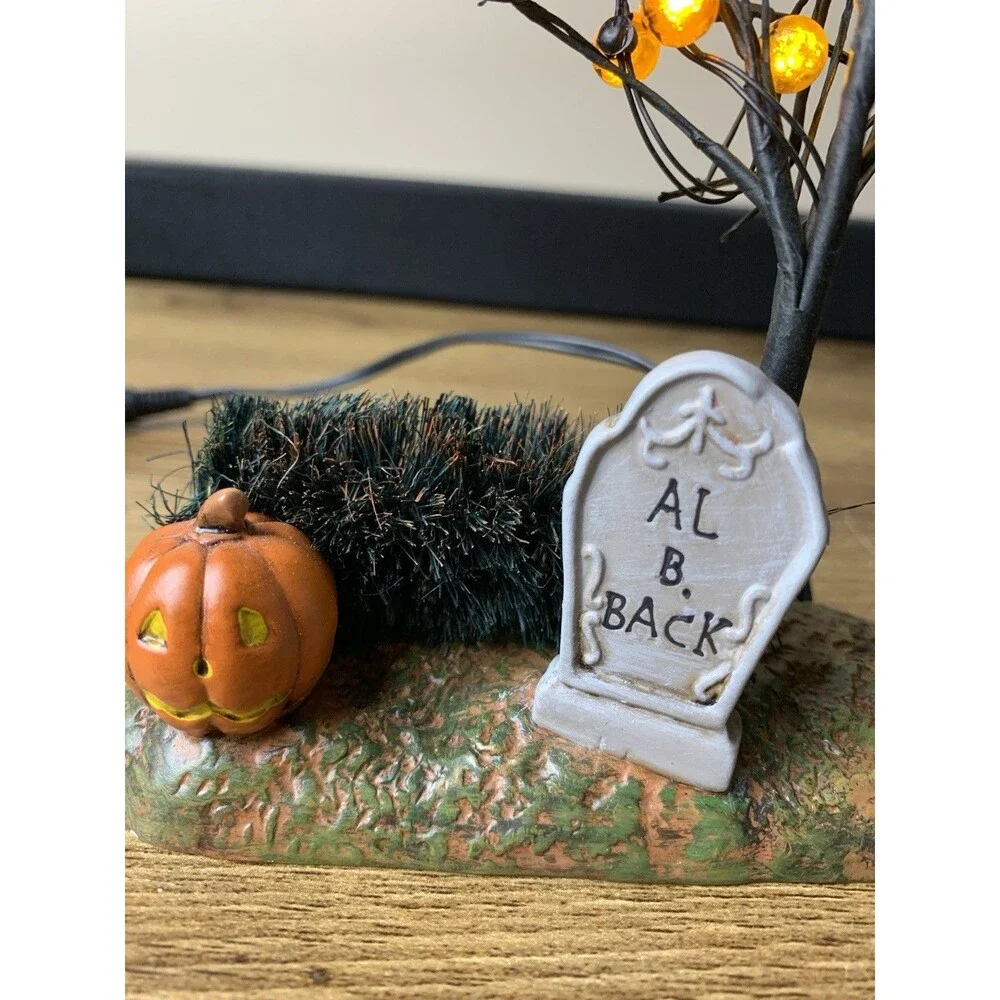 Dept 56 Halloween Jack O Lantern Yard 4038883 Front Pumpkin Lights Tombstones